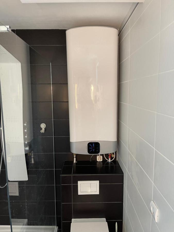 באלאטונקנשה Nora Apartman מראה חיצוני תמונה