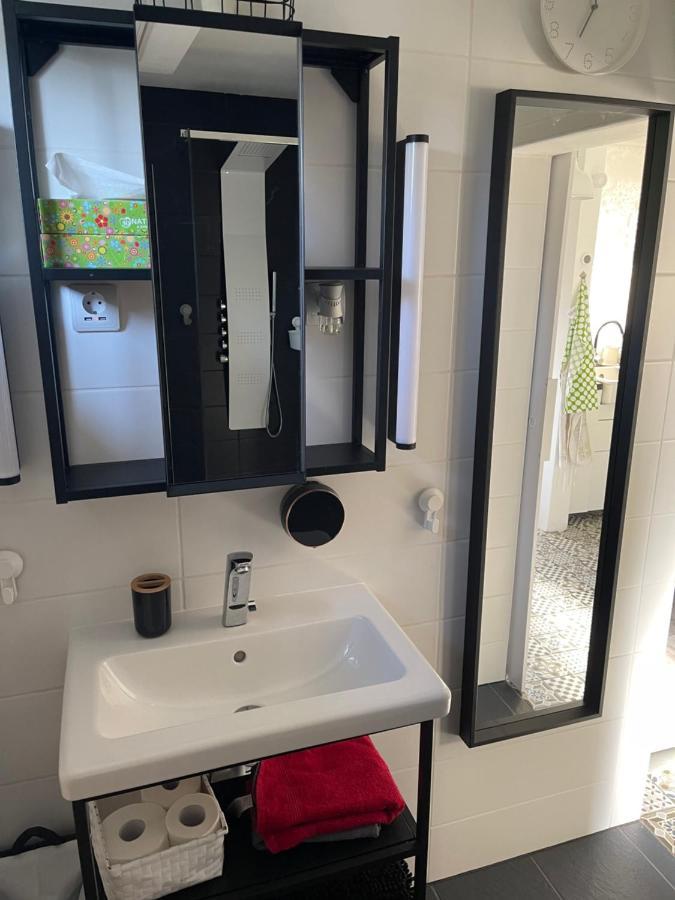 באלאטונקנשה Nora Apartman מראה חיצוני תמונה