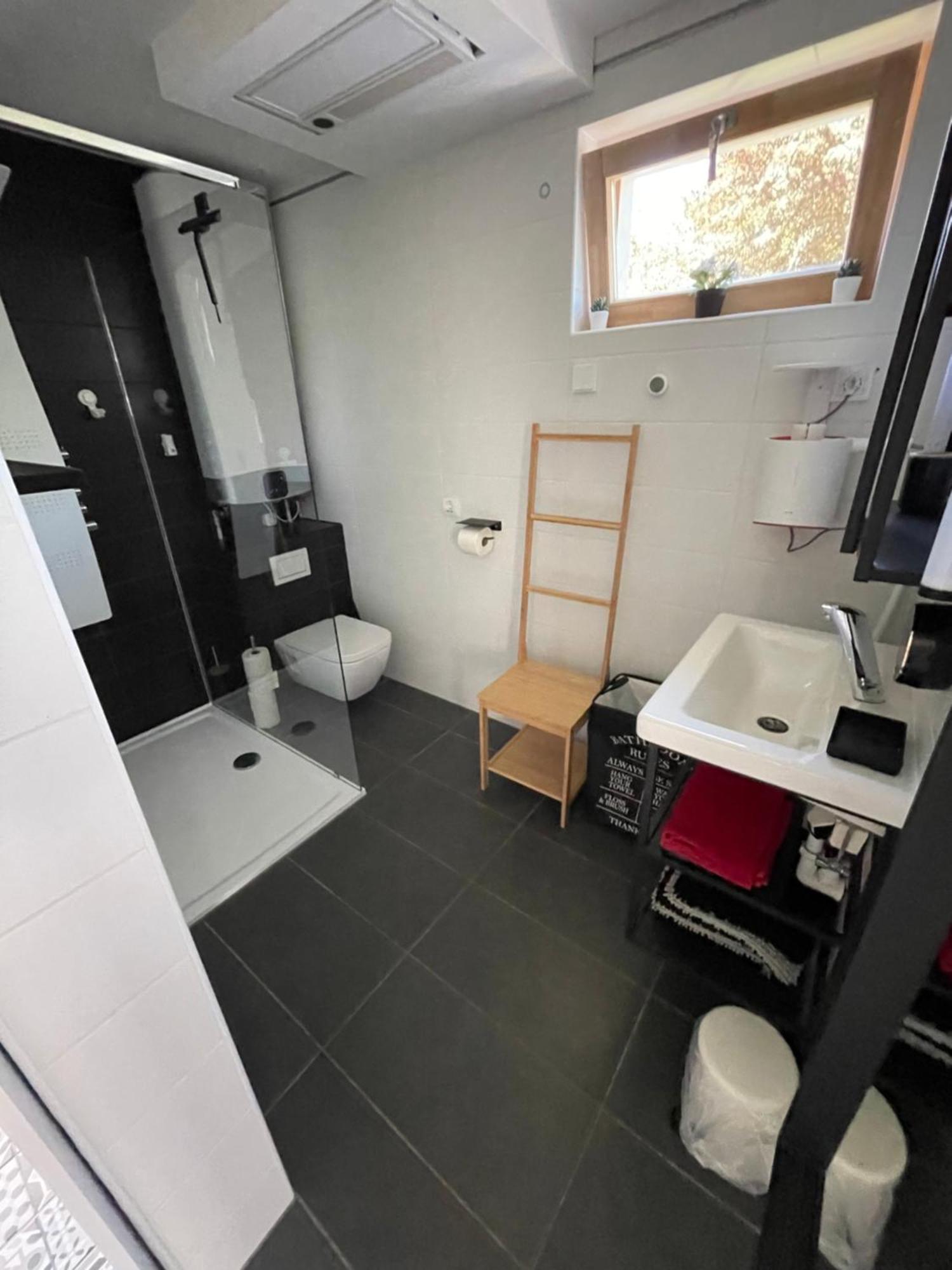 באלאטונקנשה Nora Apartman מראה חיצוני תמונה